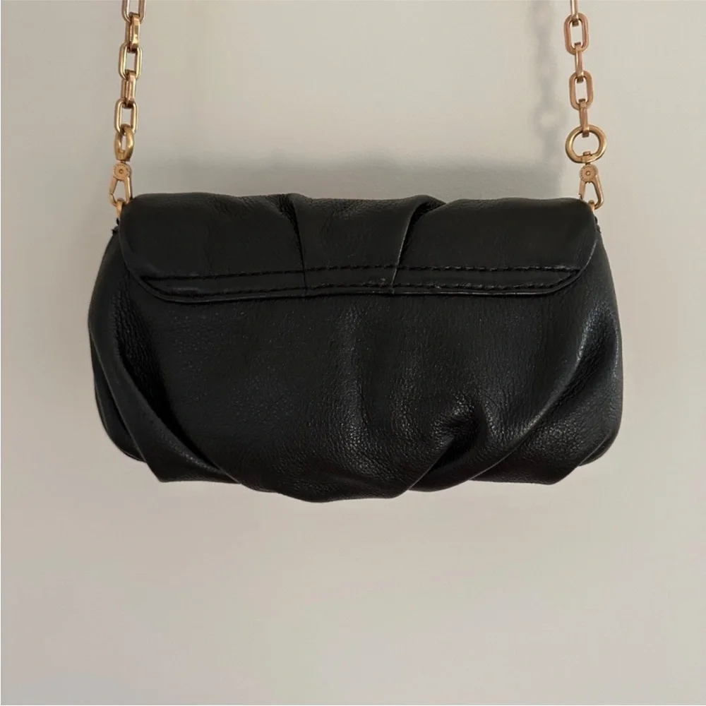 Marc Jacob's Black Crossbody Carly Bag - Picture 2 of 6